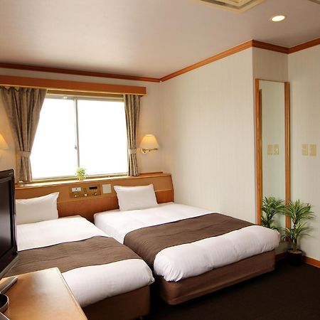 Hotel Livemax Budget Naha Tomarikou Εξωτερικό φωτογραφία