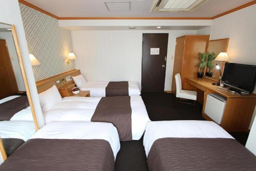 Hotel Livemax Budget Naha Tomarikou Εξωτερικό φωτογραφία