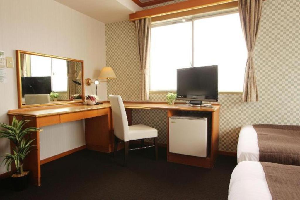 Hotel Livemax Budget Naha Tomarikou Εξωτερικό φωτογραφία