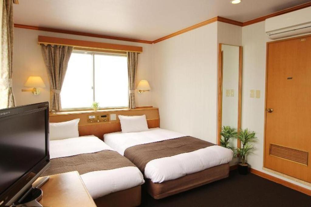 Hotel Livemax Budget Naha Tomarikou Εξωτερικό φωτογραφία