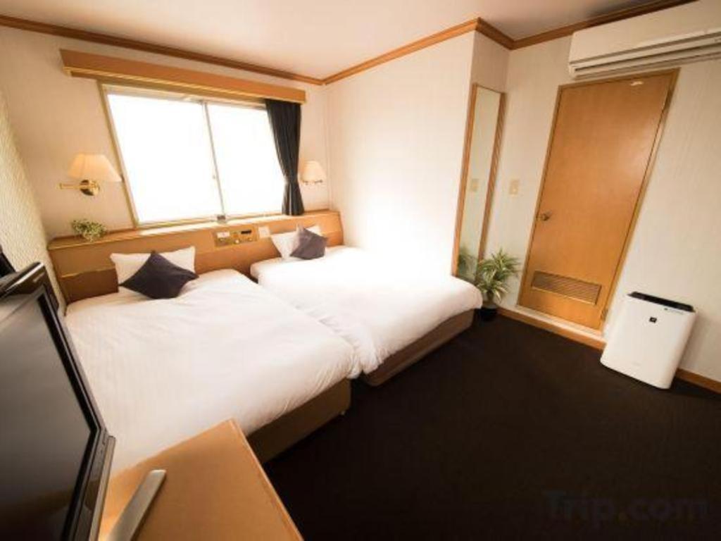 Hotel Livemax Budget Naha Tomarikou Εξωτερικό φωτογραφία
