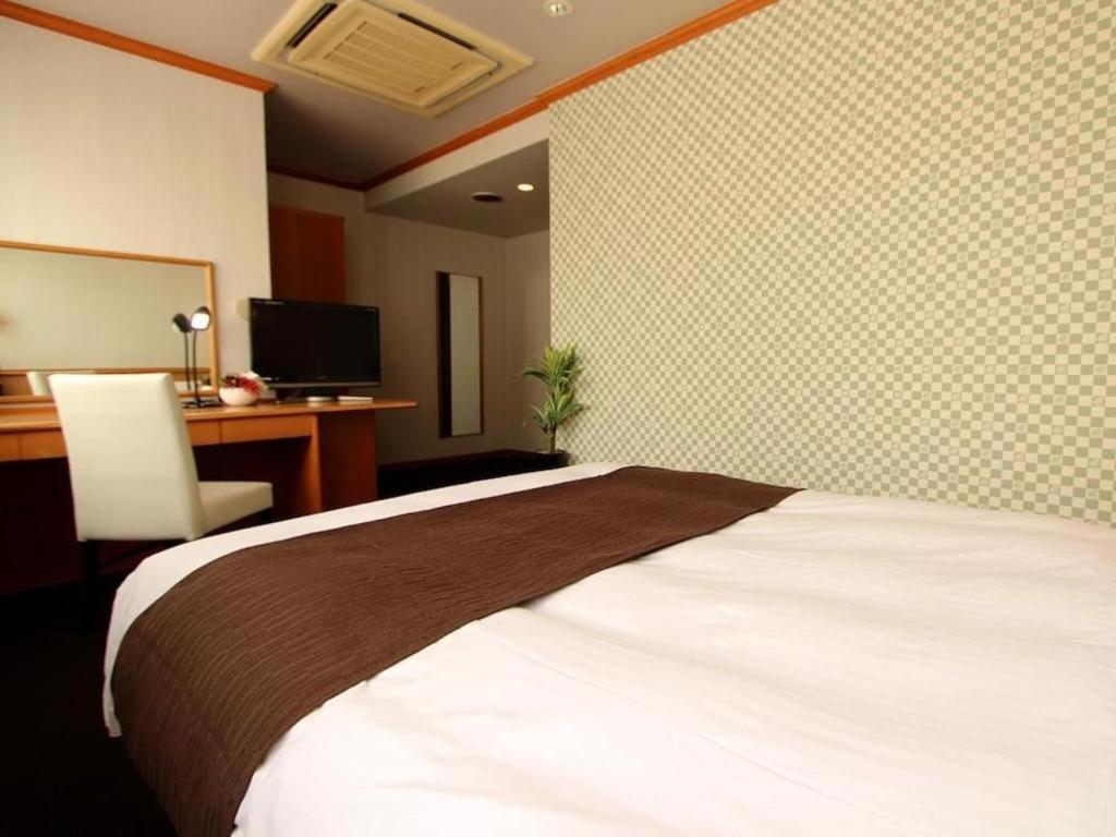 Hotel Livemax Budget Naha Tomarikou Εξωτερικό φωτογραφία